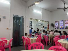 -湘里湘亲饭店(闸坡店)