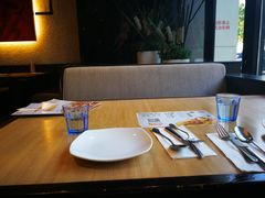 -必胜客(WOW黄骅华贸店)