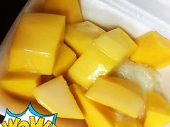 -芒果糯米饭摊子