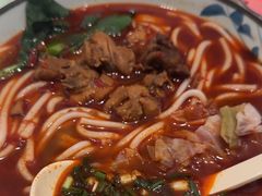 -鑫花溪牛肉米粉(凤凰街创始总店)