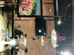 -何师烧烤Pro ·江湖川菜·小龙虾·精酿(太古里旗舰店)