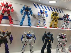 -东浩兰生上海世博展览馆