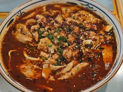 水煮肉片-付掌柜在成都·热炒砂锅集(金禾店)