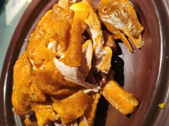 咸香入骨的手撕盐焗鸡-秋色客家菜(流塘店)
