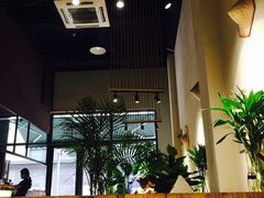 -八月美食小馆(银泰城总店)