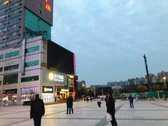 -港澳广场购物中心