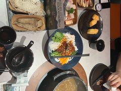 -芸山季·云南野生菌火锅(人民广场来福士店)