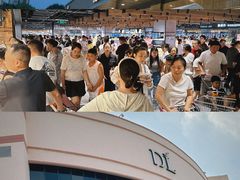 -胖东来生活广场(健康路店)