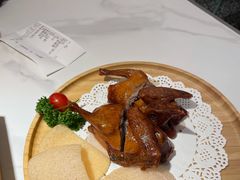 秘制脆皮乳鸽-避风塘·金牌店·夜宵(金玉兰店)