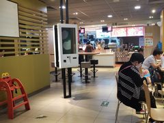 -麦当劳(百荣世贸商城店)