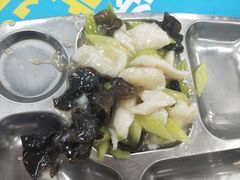 -北京外国语大学东院食堂