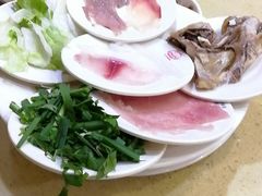 -桥香园云南过桥米线(金马碧鸡店)