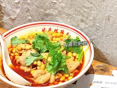 -老方桌烂蹄花川菜馆(九龙坡店)