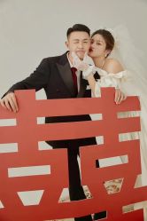 -蒙太奇婚纱摄影(万达店)