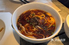 Special Old Braised Red Broth Noodles