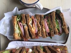 -星巴克(武汉奥山世纪城店)