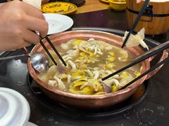 -银同牦牛肉火锅