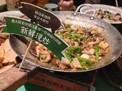 -费大厨辣椒炒肉(太平老街店)