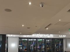 -港丽餐厅(高德置地店)