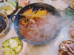 -岗上渣渣老火锅(两路口店)