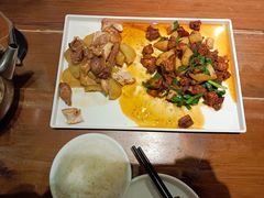 -隔壁老王·家常云南菜(皇冠店)