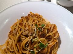-汤姆家的牛排意面披萨(新城市广场店)