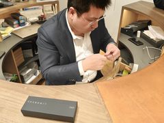 -LINDBERG by Dc Optics 林德伯格(港汇恒隆广场店)