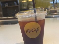 -麦当劳(深圳北站B2检票口楼上)