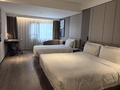 -杭州西湖湖滨银泰亚朵酒店