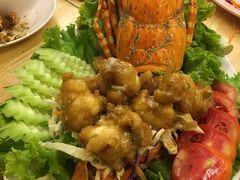 -J Daeng Seafood
