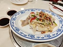 -九记路边鸡(滨江路店)