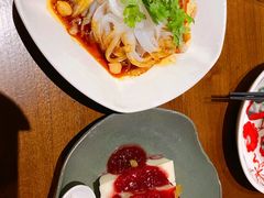 特色凉皮-天山醉美·新疆餐厅(富华里店)