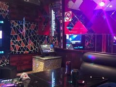 -乐翻天量贩式KTV(聚丰园路店)