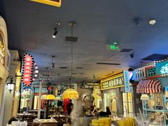 -哥老官重庆美蛙鱼头(日月光店)