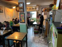 大堂-炙热童年·老北京炙子烤肉(南锣鼓巷店)