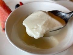 生磨细滑杏仁豆腐-富力丽思卡尔顿酒店·丽轩中餐厅