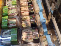 -TOUCH泰奇(奉贤宝龙城市广场店)