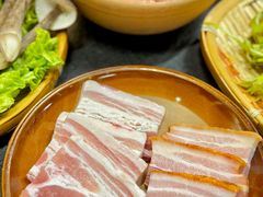 -阿山卓·野生菌火锅·纳西火塘烤肉