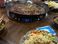 -黄潇洒老火锅(九眼桥宏济巷店)