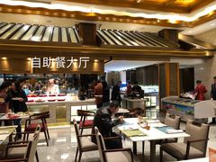 -舜耕山庄四时万和自助餐厅