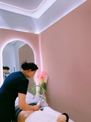 -Lily纤美·科技减脂中心