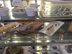 -亮马河饭店翠雅咖啡厅