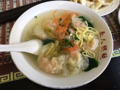 虾肉馄饨-长人馄饨铺(解放街店)