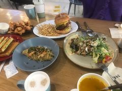 -HELLO 27 意面·沙拉·帕尼尼