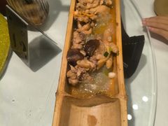 -刘姐啤酒鱼民族演艺餐厅(西街总店)