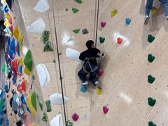 -ROCKPLUS攀岩馆(环宇城店)