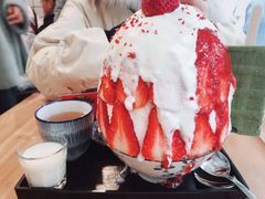 草莓生乳冰-WONDER ICE 萬得冰田(建設路总店)