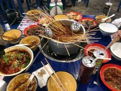 -马路边边麻辣烫联盟路店