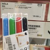 白板笔收纳在板擦背面凹槽中，非常方便