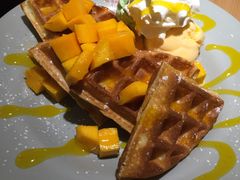-Lia Cafe Bar Restaurant松山咖啡屋